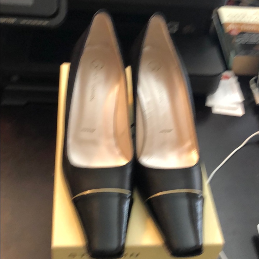 Ladies Shoes